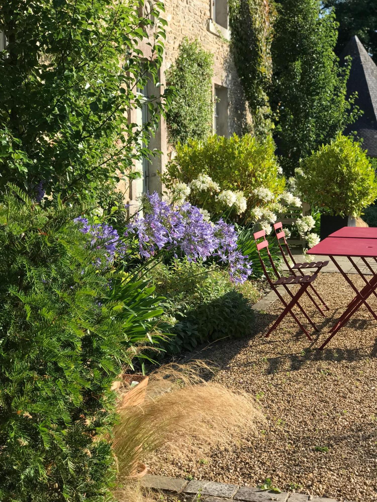 Manoir Saint-Andre,B&B De Charme Theix Esterno foto